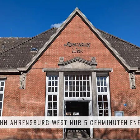 Have-a-nice-stay - U-bahn Nach Hamburg 150m- Baecker & Restaurants 200m - Lidl 800m - Zentrum 1,5km *