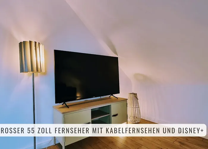 Have-a-nice-stay - U-bahn Nach Hamburg 150m- Baecker & Restaurants 200m - Lidl 800m - Zentrum 1,5km Apartamento