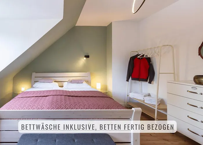 Have-a-nice-stay - U-bahn Nach Hamburg 150m- Baecker & Restaurants 200m - Lidl 800m - Zentrum 1,5km Apartamento *