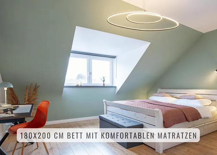 Have-a-nice-stay - U-bahn Nach Hamburg 150m- Baecker & Restaurants 200m - Lidl 800m - Zentrum 1,5km Apartamento Ahrensburg